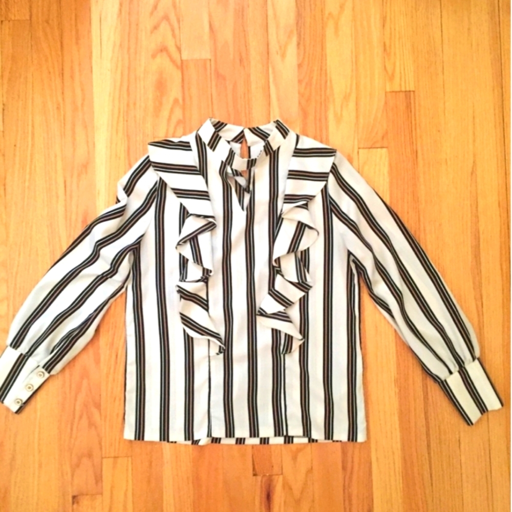 Storets Ruffle Blouse